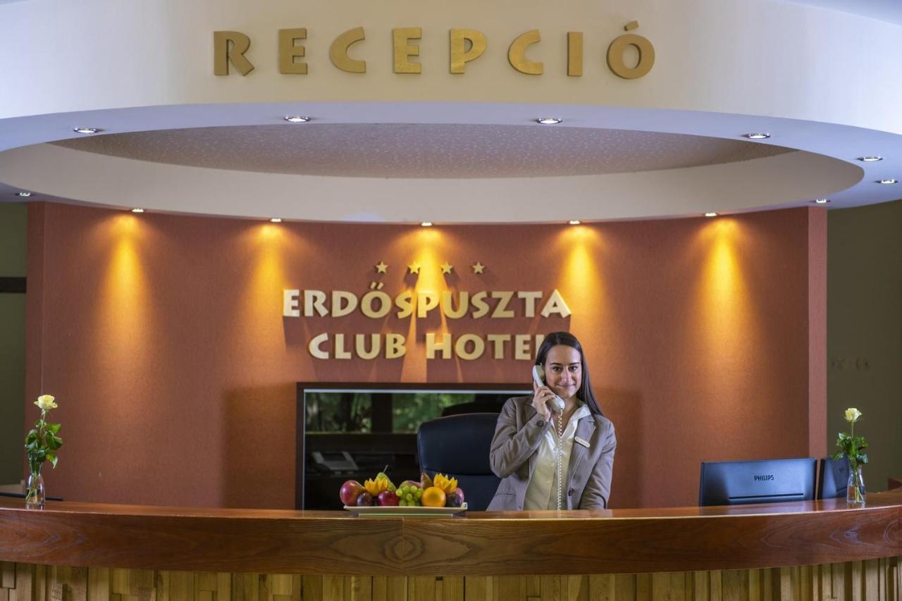Erdospuszta Club Hotel Fenyves Дебрецен Экстерьер фото