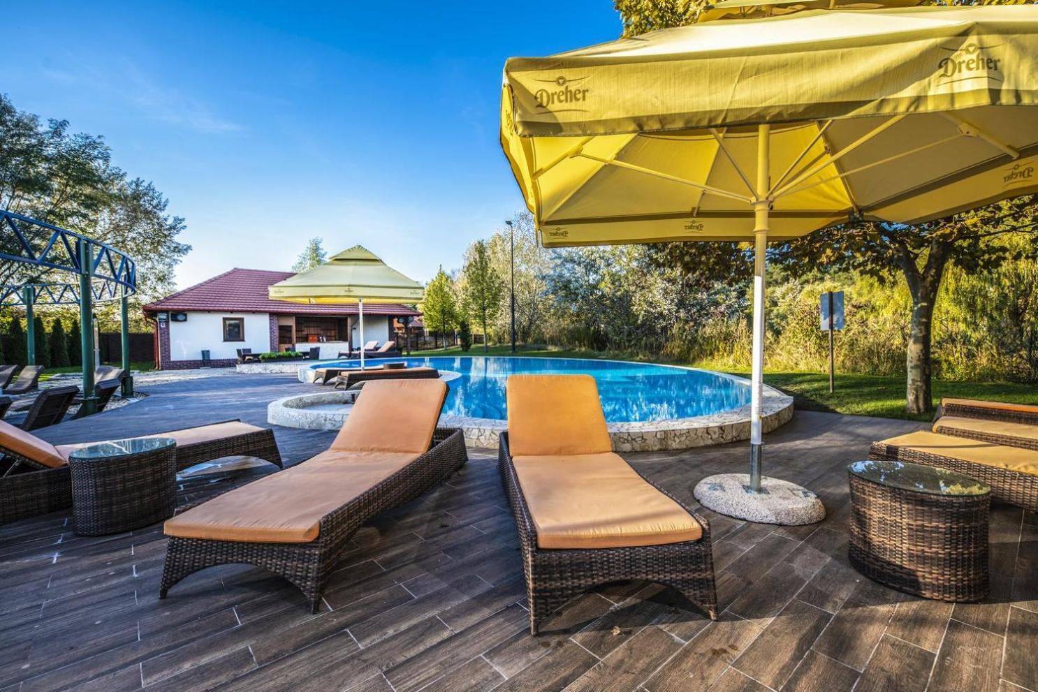 Erdospuszta Club Hotel Fenyves Дебрецен Экстерьер фото
